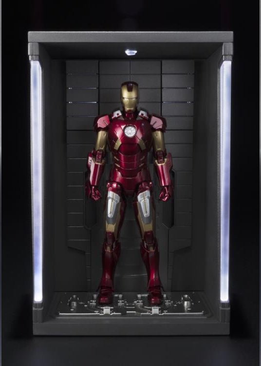Marvel Tamashii Nations Iron Man MK-7 Hall of Armor S.H. Figuarts