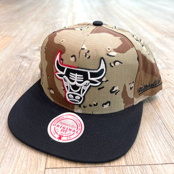 Mitchell & Ness NBA Choco Camo Chicago Bulls Snapback Hat